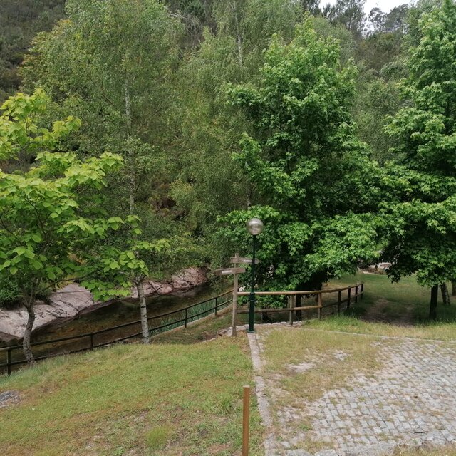 Em Junqueira, a Praia Fluvial de Pontemieiro