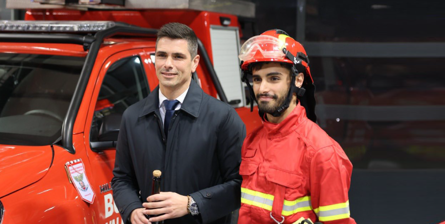 Compromisso com a proteção de pessoas e bens e com a valorização dos agentes de proteção civil